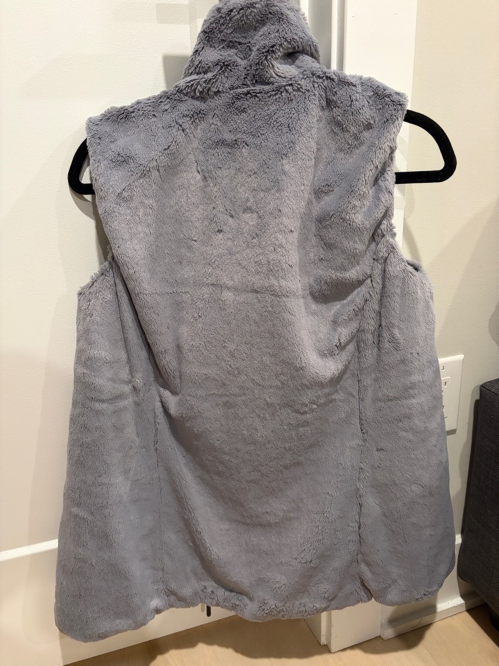 The North Face Gray Reversible Fleece-Lined Women's Vest - Picture 4 of 4